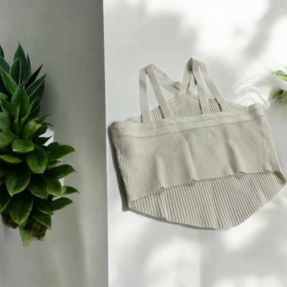 Ultra Crop Criss Cross Tank Marciano by Guess - Picture 2 of 3